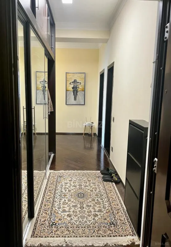 Kirayə verilir 3 otaqlı mənzil 120 m²