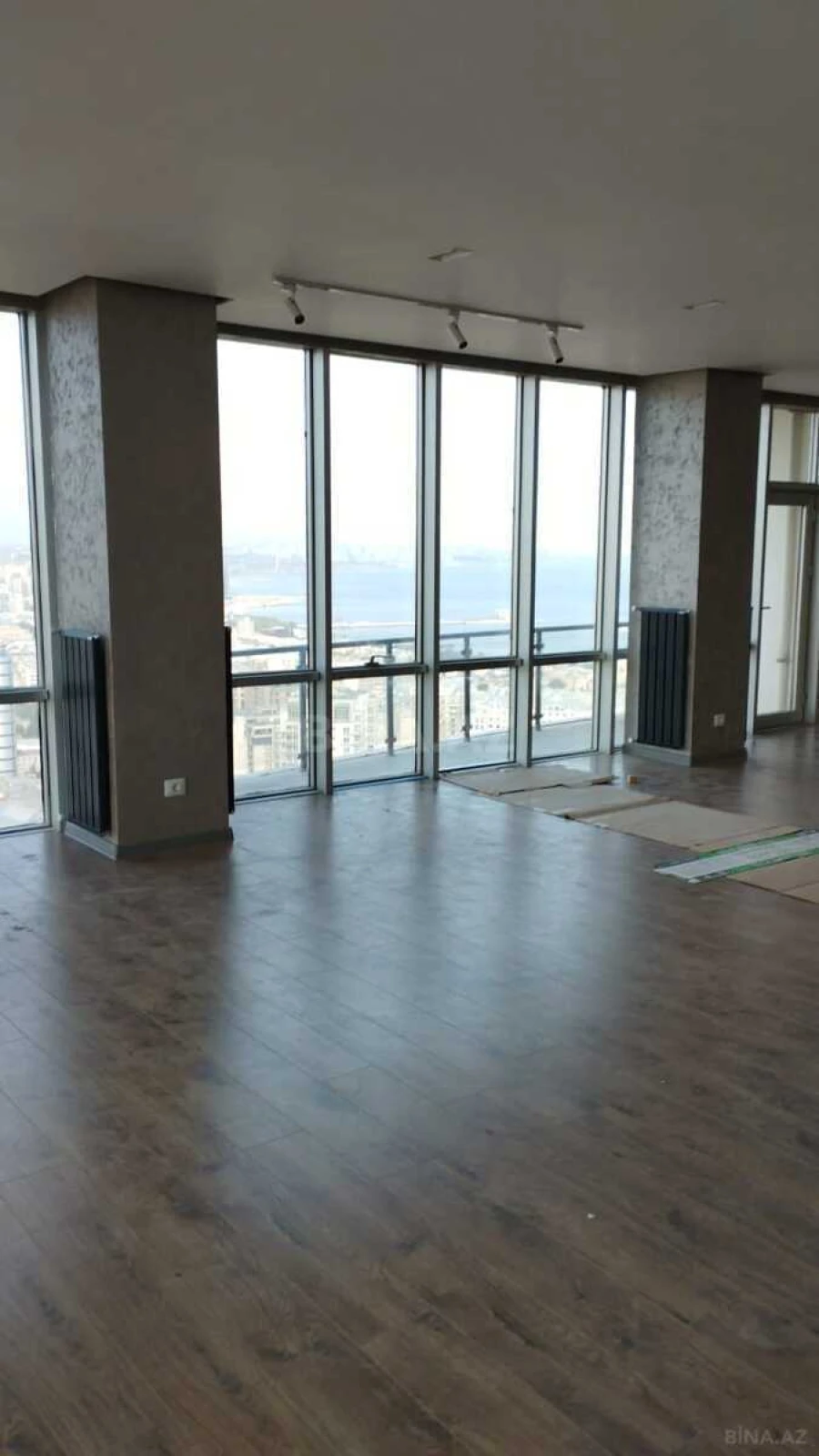 Kirayə verilir 3 otaqlı ofis 150 m²