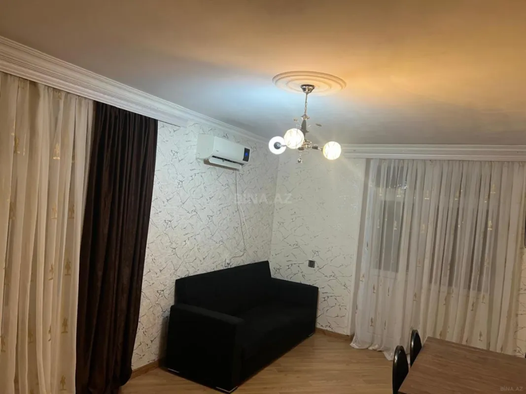 Kirayə verilir 2 otaqlı mənzil 50 m²