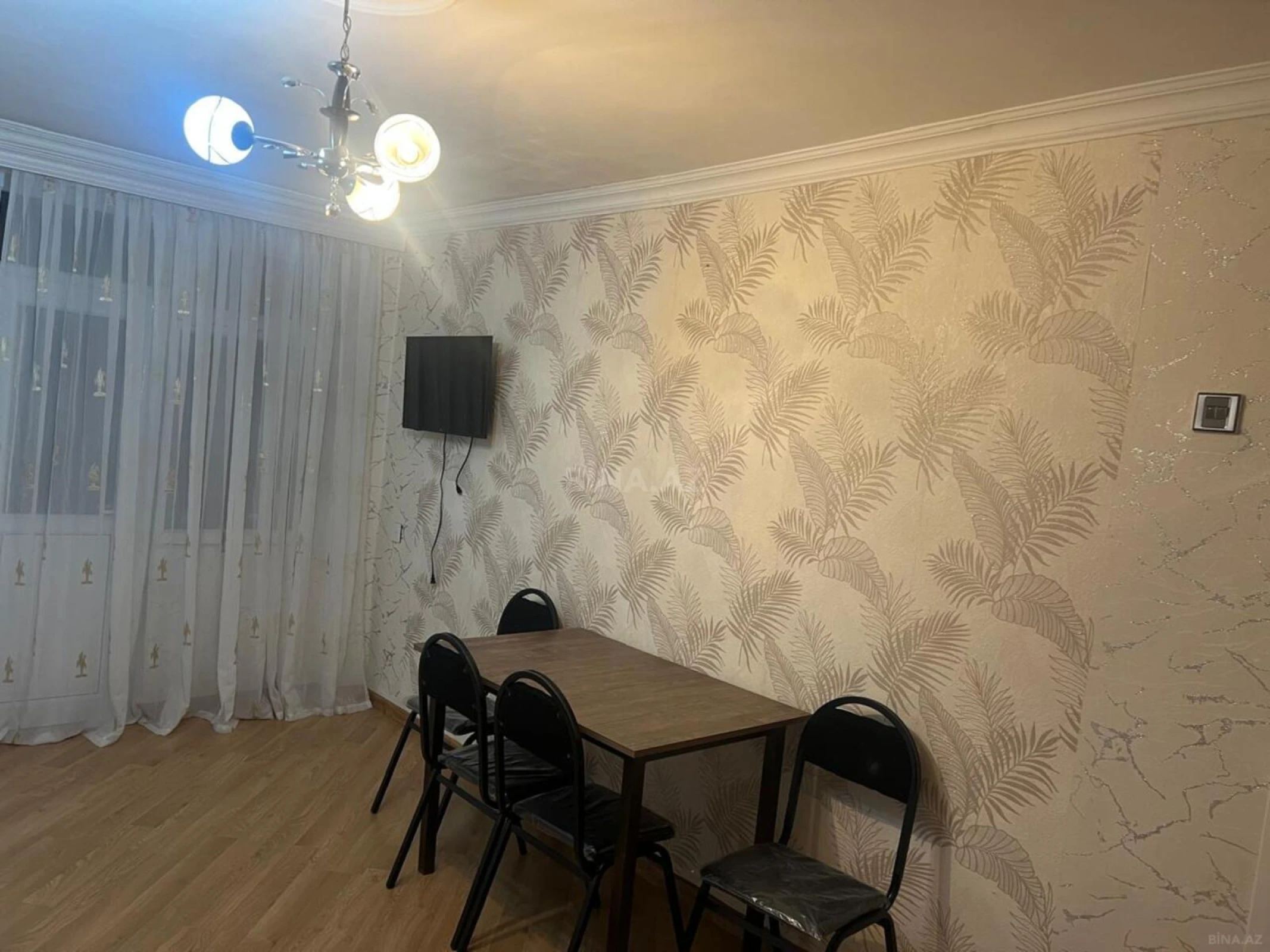 Kirayə verilir 2 otaqlı mənzil 50 m²