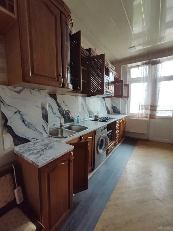Kirayə verilir 2 otaqlı mənzil 90 m²