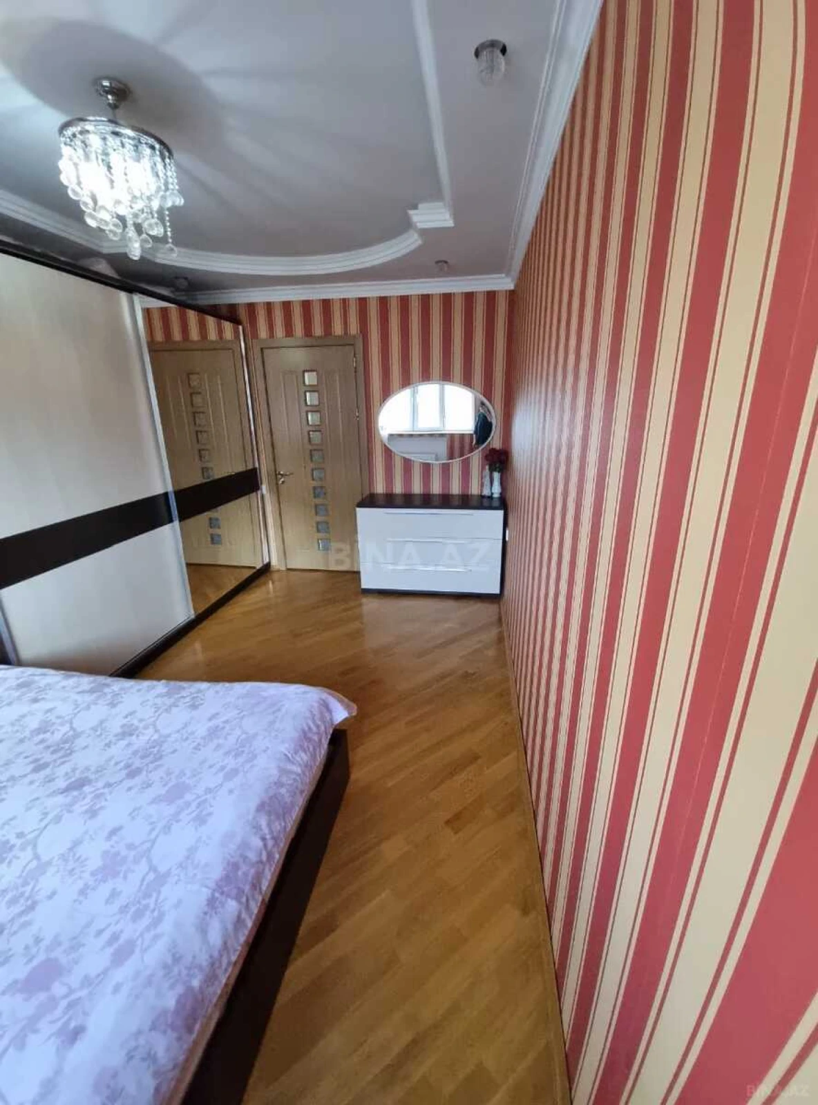 Satılır 3 otaqlı mənzil 90 m²