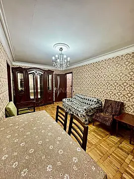 Satılır 2 otaqlı mənzil 60 m²
