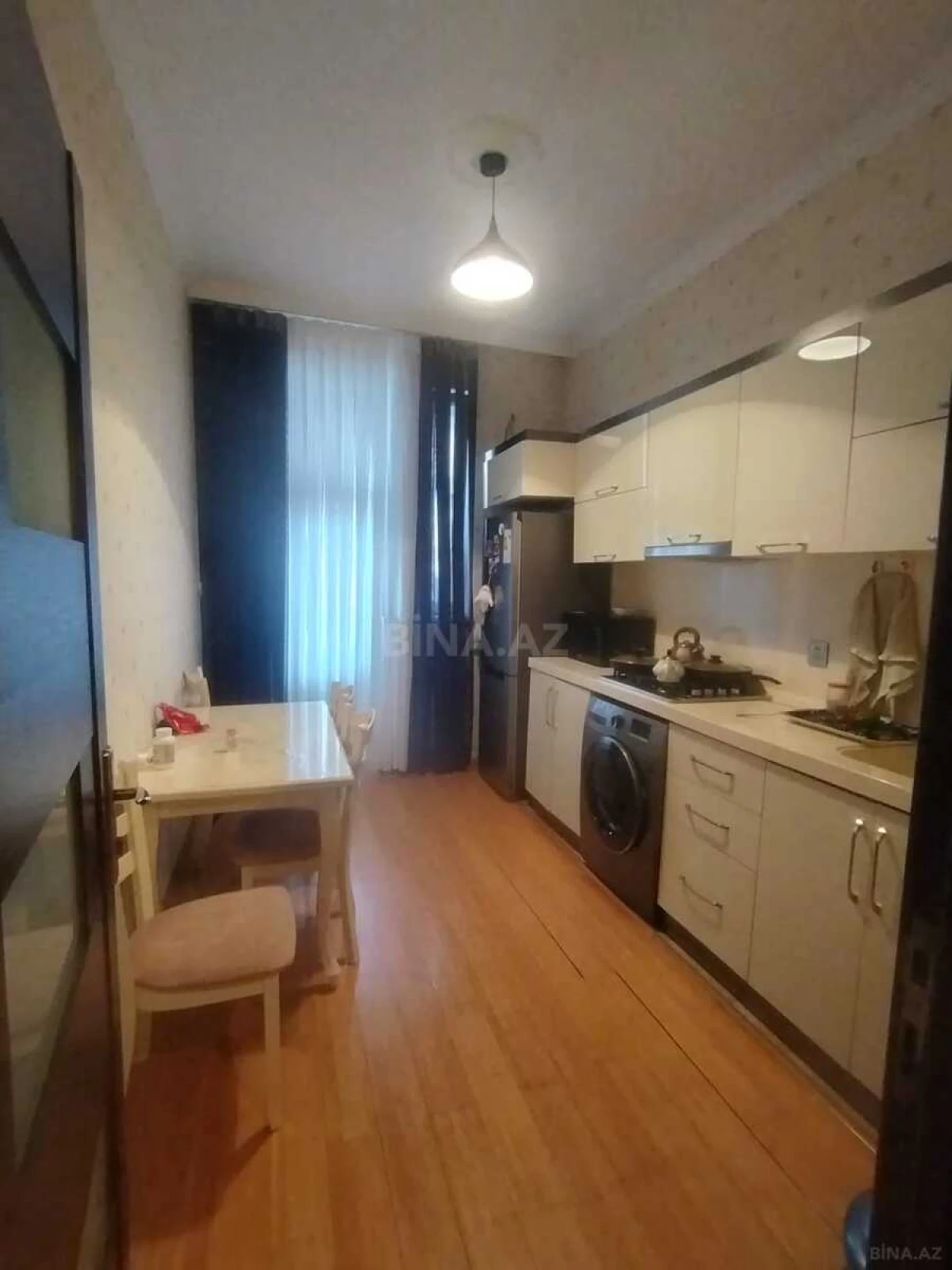 Satılır 2 otaqlı mənzil 62 m²