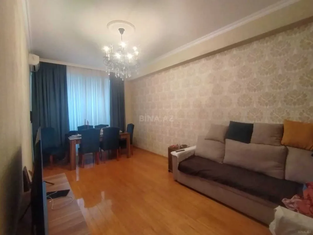 Satılır 2 otaqlı mənzil 62 m²