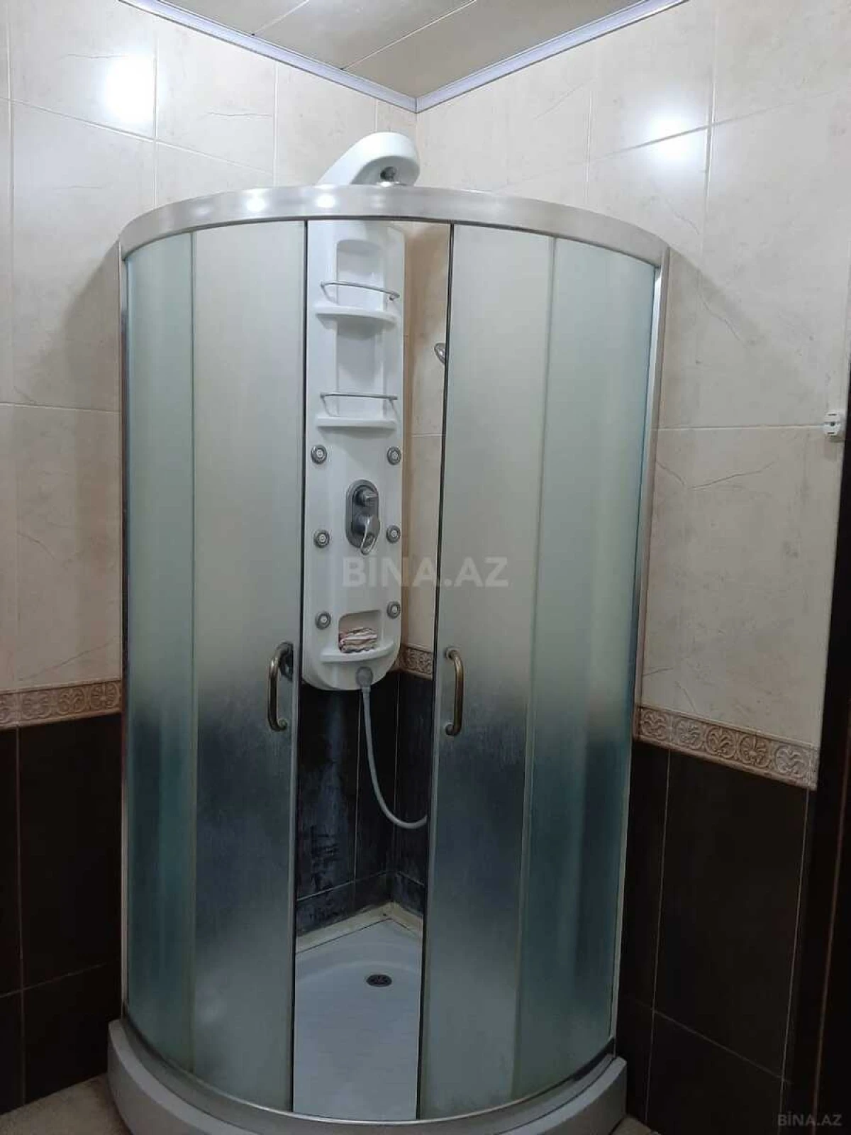 Kirayə verilir 2 otaqlı mənzil 100 m²