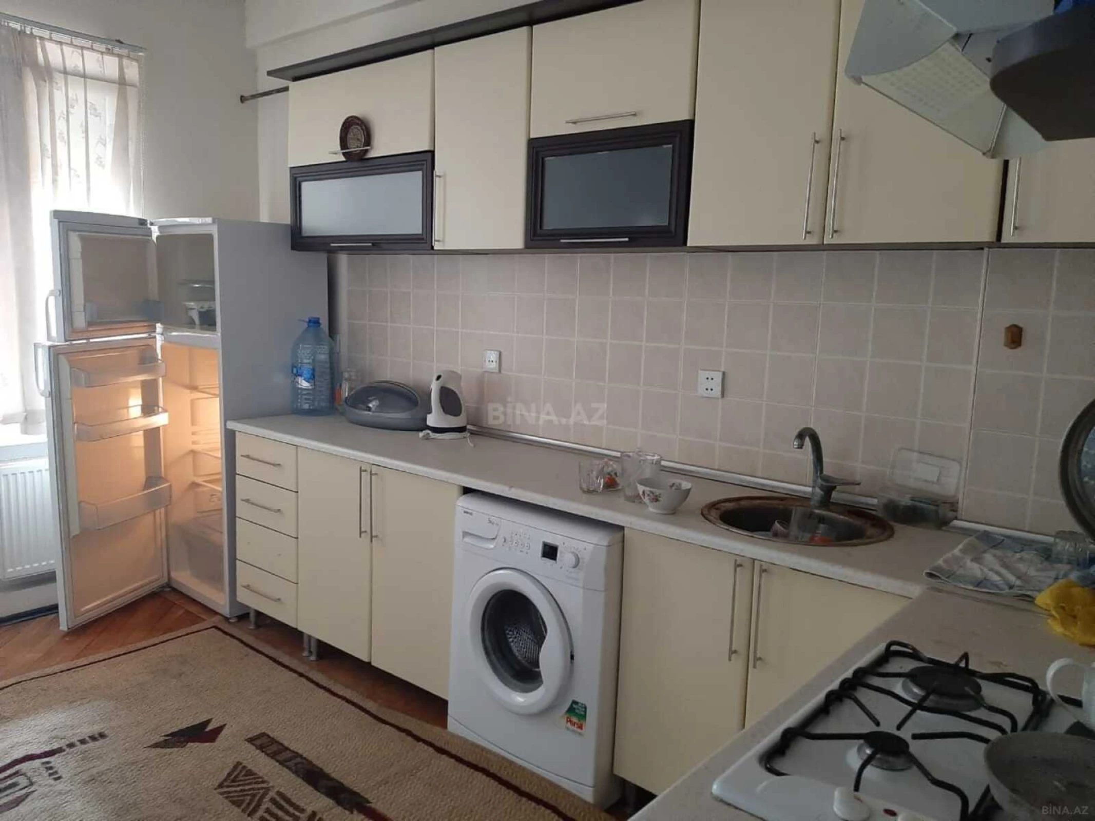 Kirayə verilir 2 otaqlı mənzil 100 m²