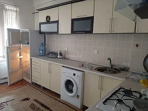 Kirayə verilir 2 otaqlı mənzil 100 m²