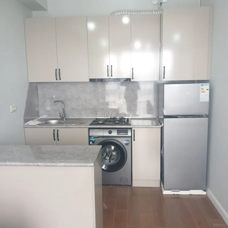 Kirayə verilir 2 otaqlı mənzil 60 m²
