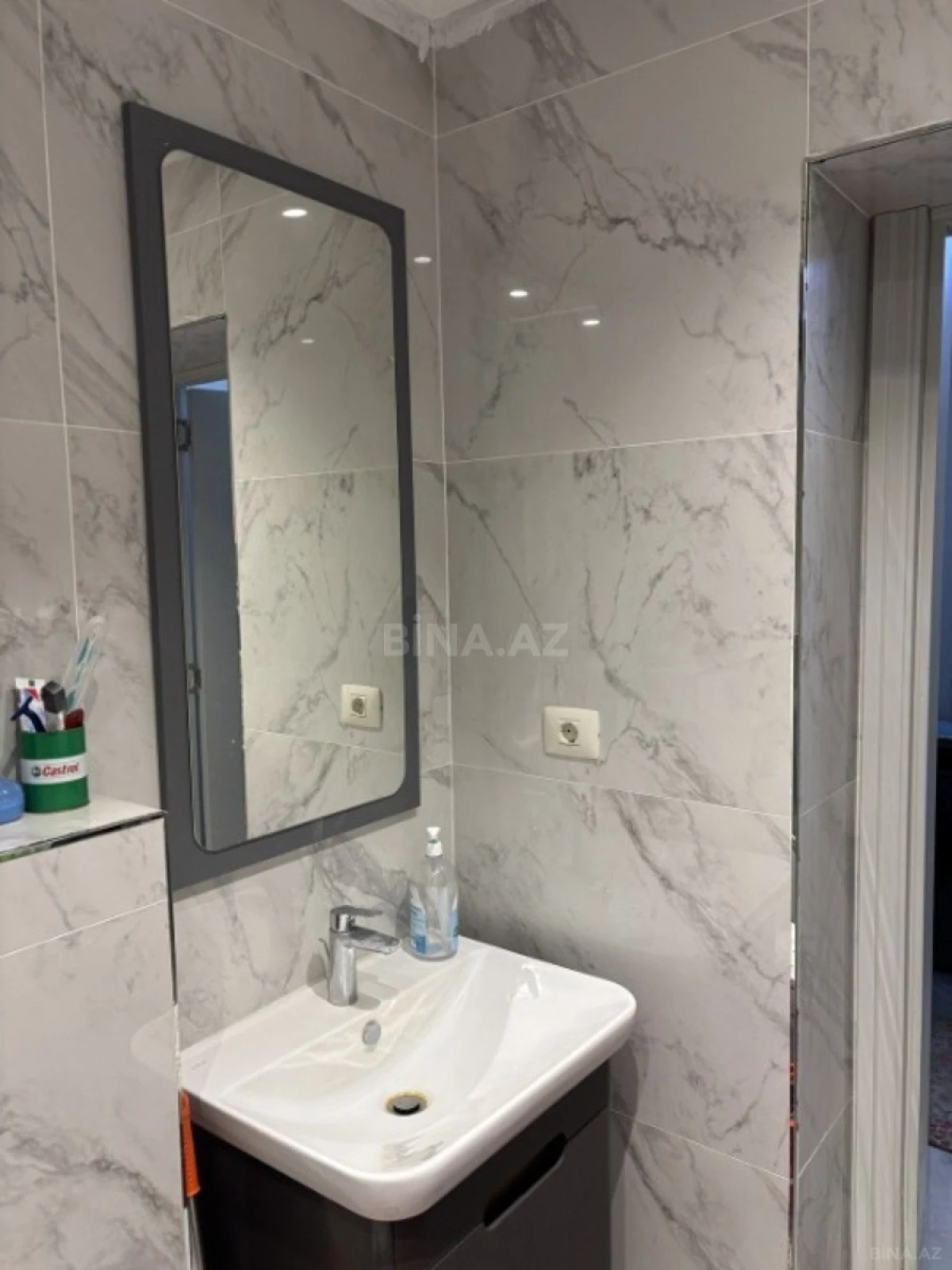Kirayə verilir 3 otaqlı mənzil 74 m²