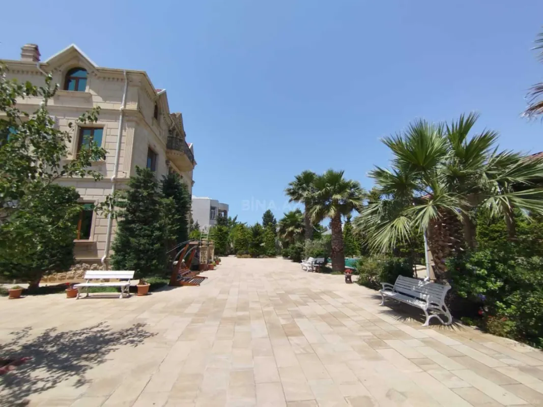 Kirayə verilir 6 otaqlı həyət evi 550 m²