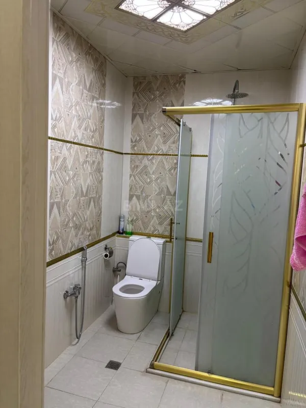 Kirayə verilir 2 otaqlı mənzil 89 m²