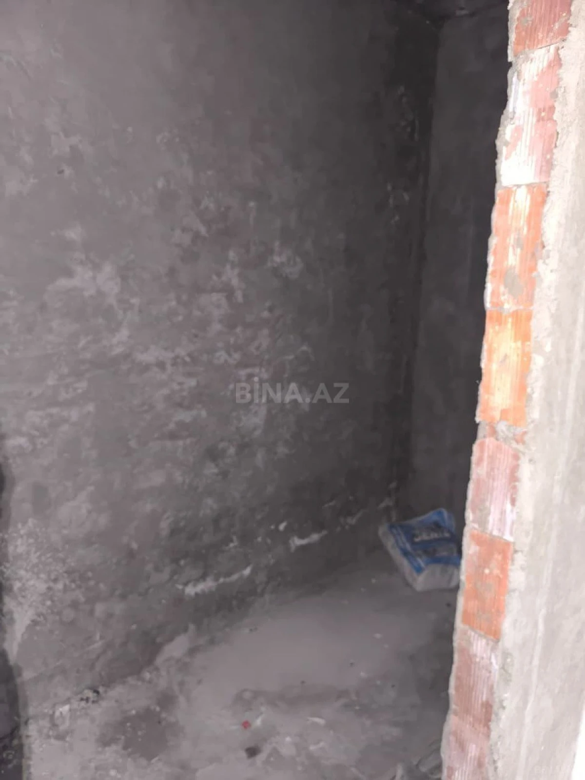 Satılır 3 otaqlı mənzil 110 m²