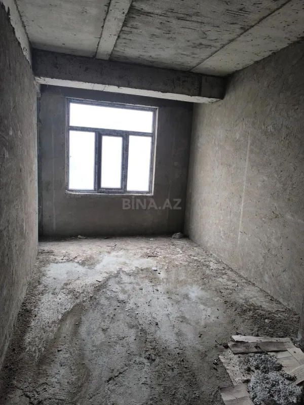 Satılır 3 otaqlı mənzil 110 m²