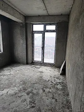 Satılır 3 otaqlı mənzil 110 m²