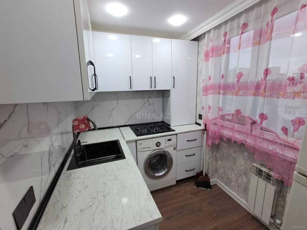 Kirayə verilir 2 otaqlı mənzil 49 m²