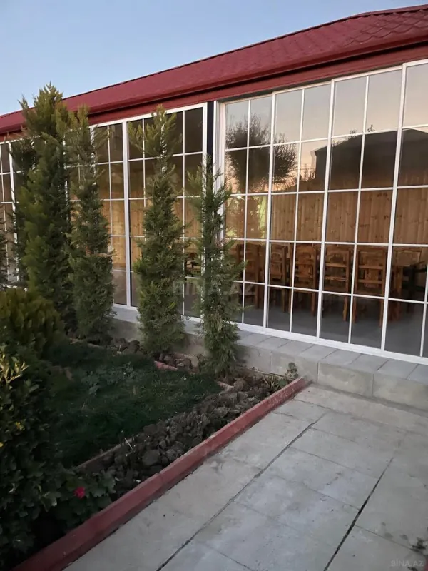 Kirayə verilir 6 otaqlı həyət evi 320 m²