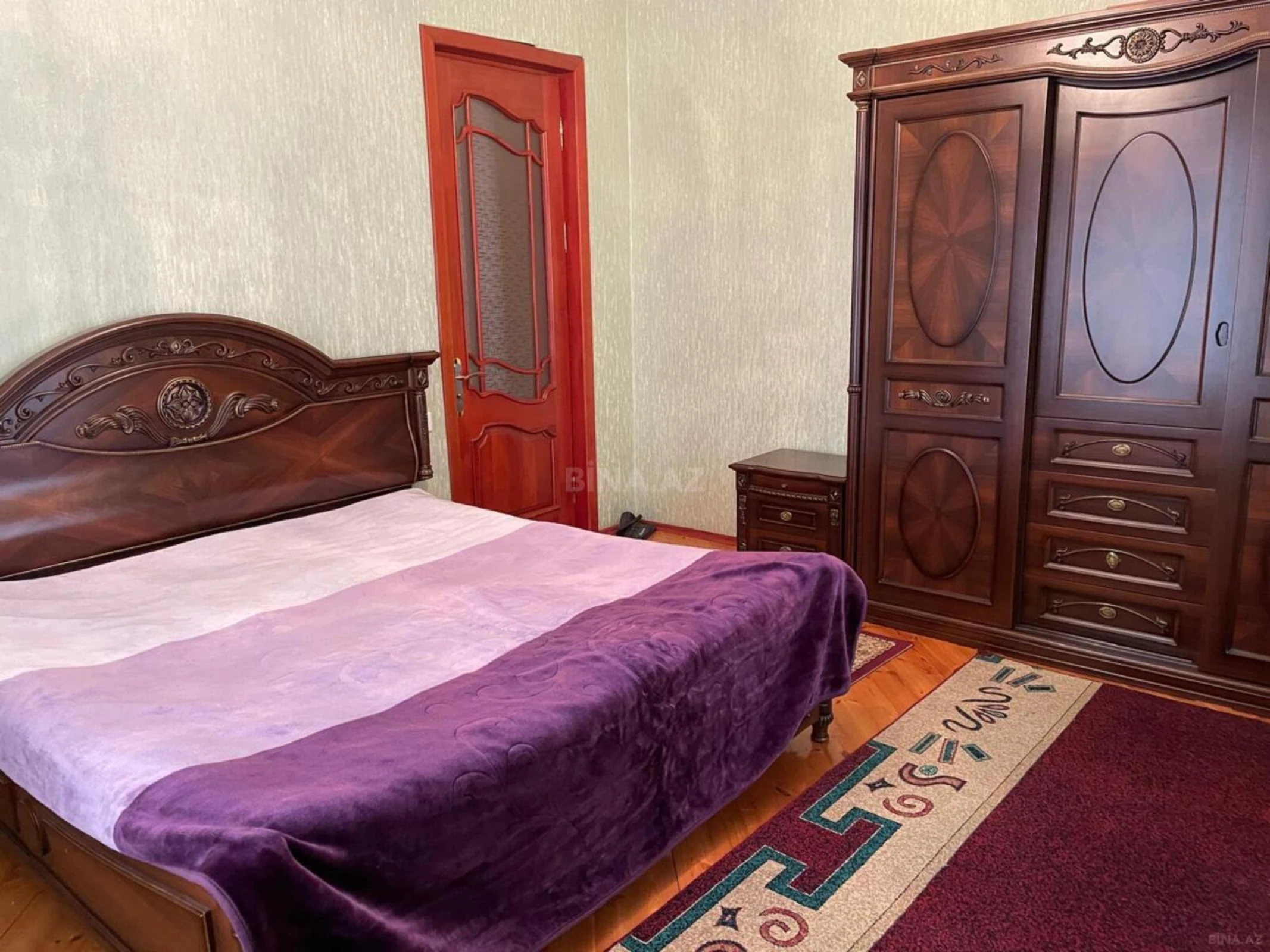 Kirayə verilir 6 otaqlı həyət evi 320 m²