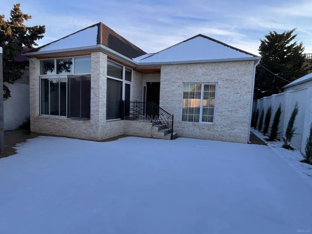 Kirayə verilir 4 otaqlı həyət evi 200 m²