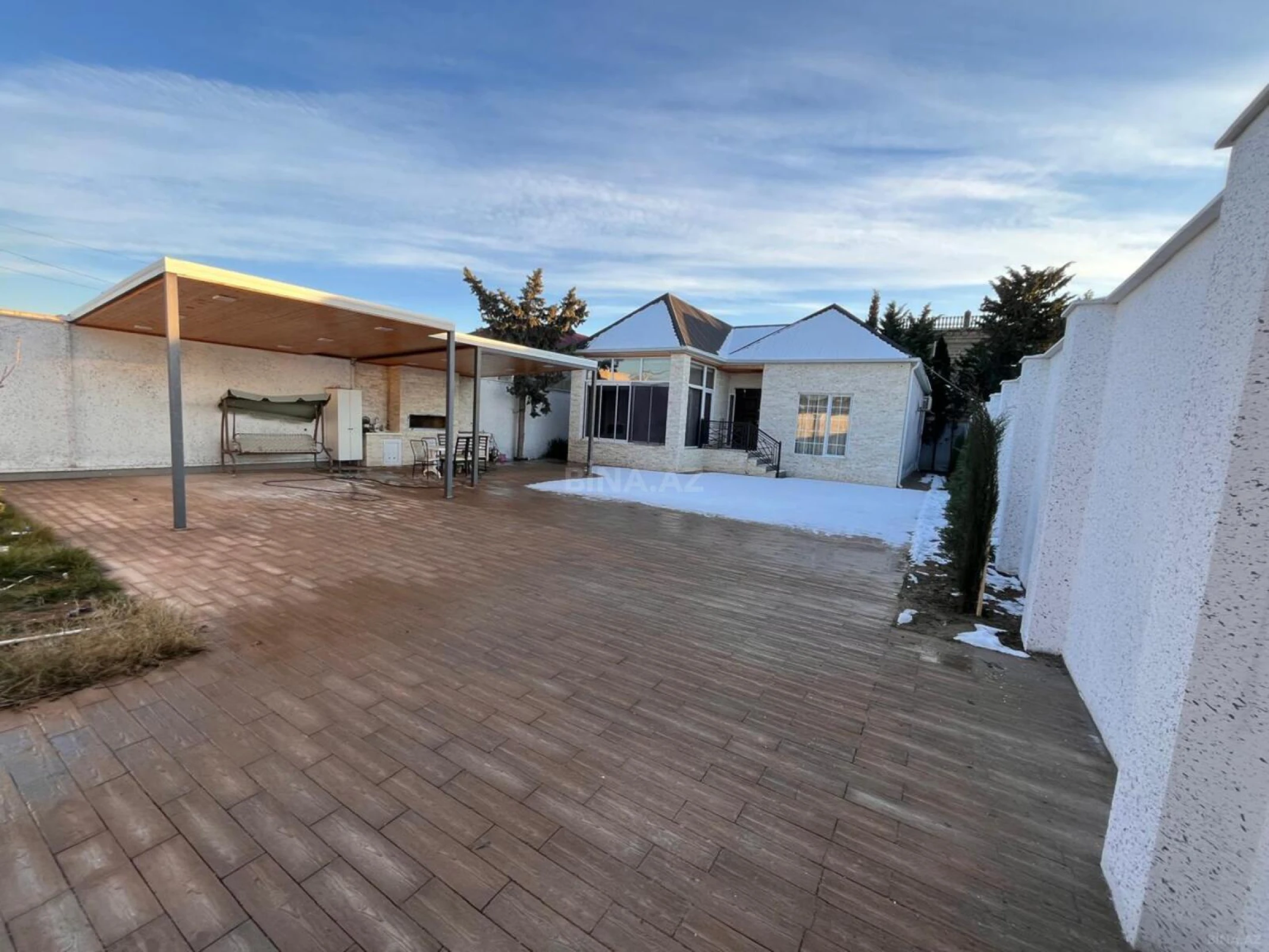 Kirayə verilir 4 otaqlı həyət evi 200 m²