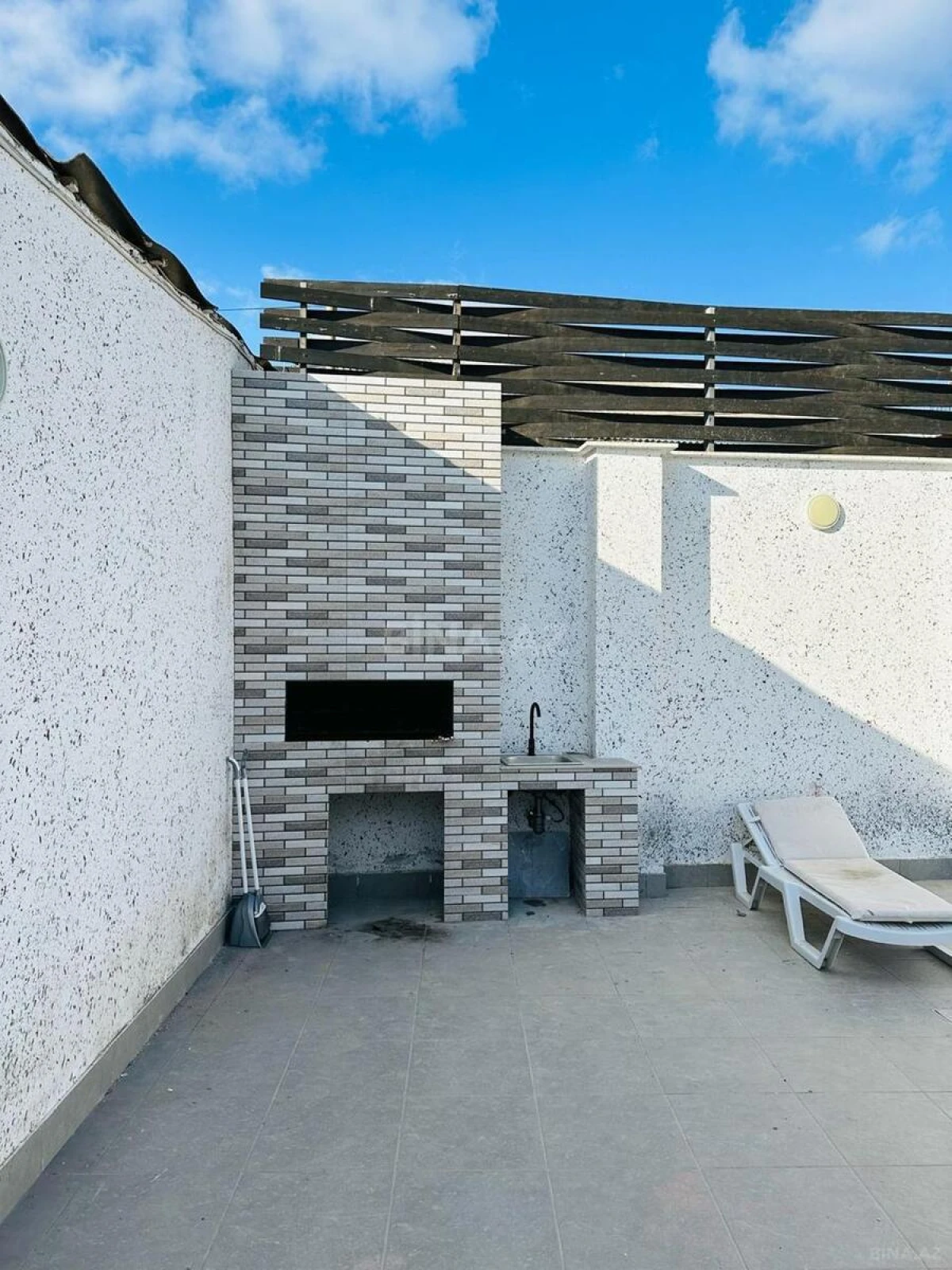 Kirayə verilir 4 otaqlı həyət evi 200 m²