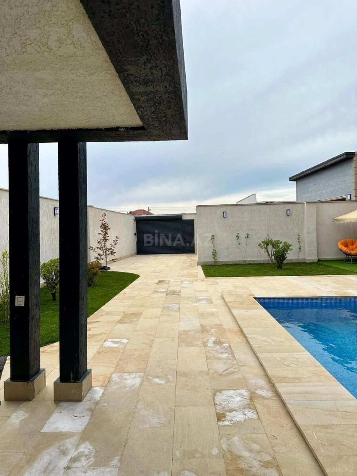 Kirayə verilir 4 otaqlı həyət evi 210 m²