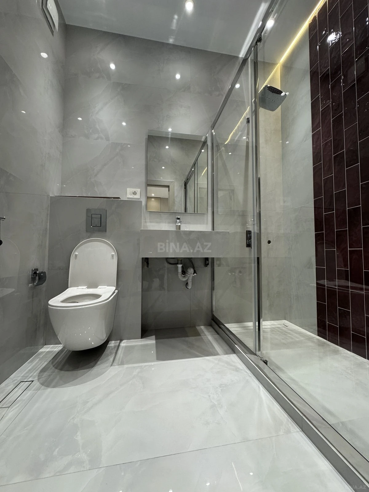 Kirayə verilir 3 otaqlı mənzil 85 m²