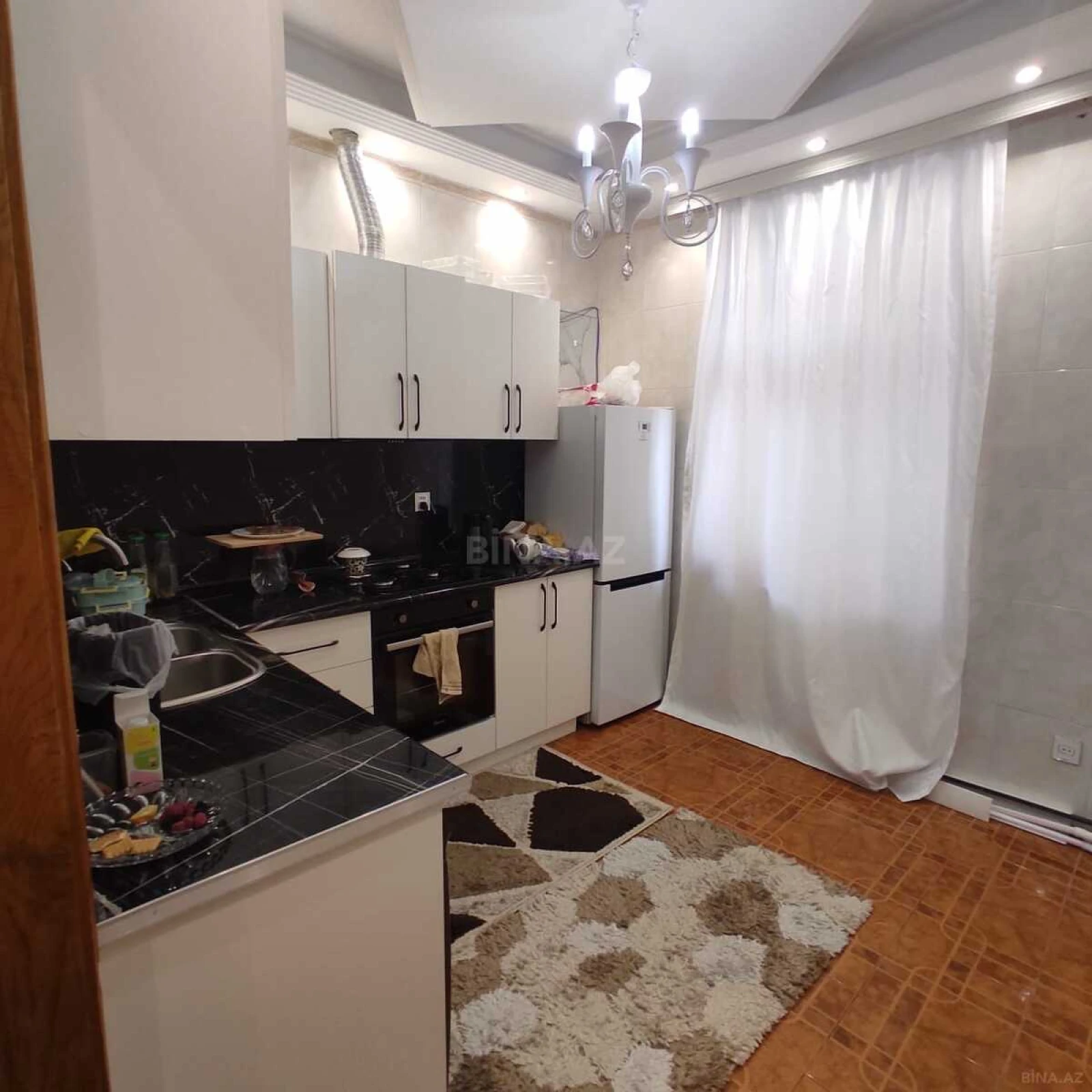 Satılır 3 otaqlı mənzil 91 m²