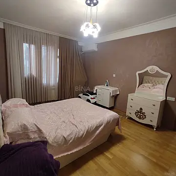 Satılır 3 otaqlı mənzil 91 m²