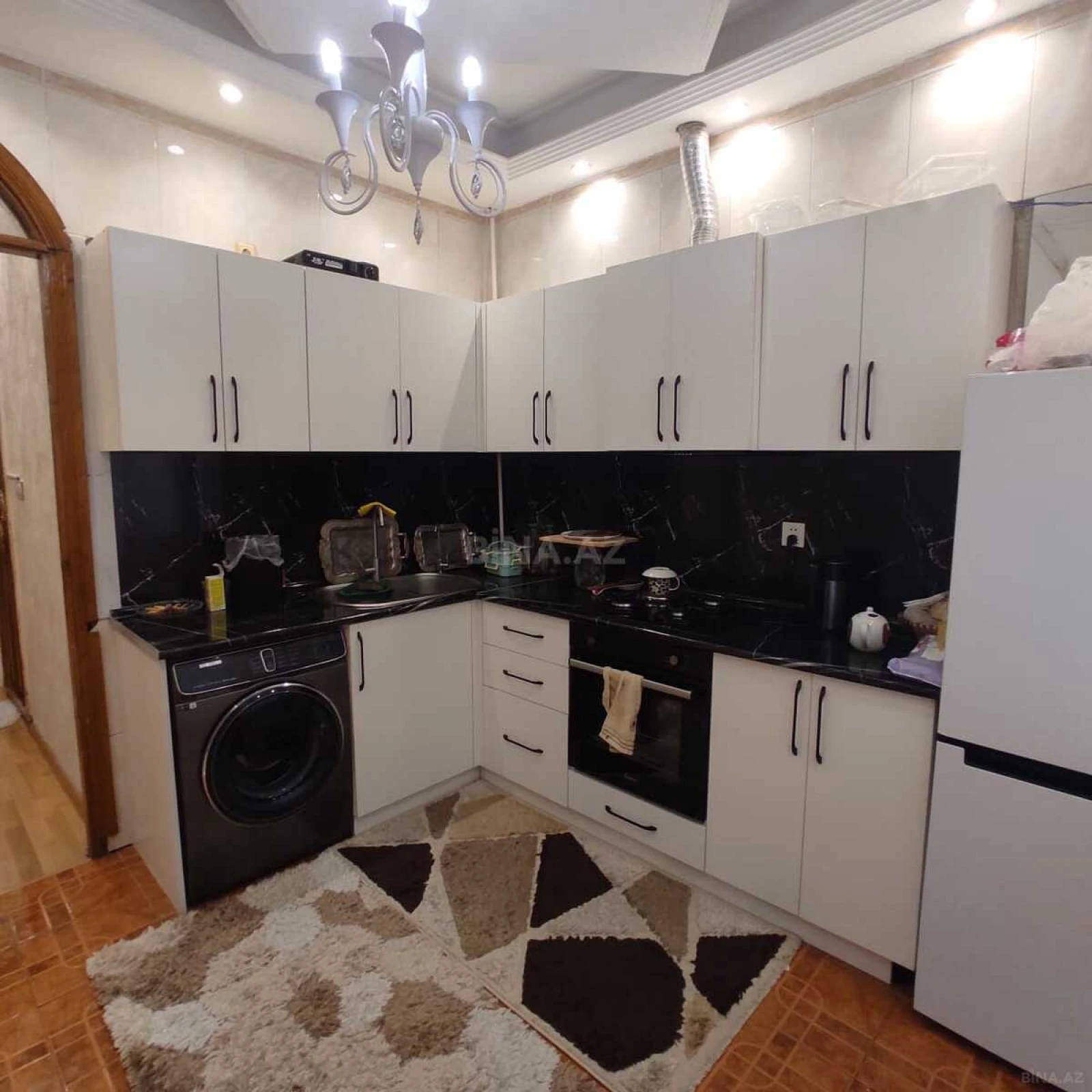 Satılır 3 otaqlı mənzil 91 m²