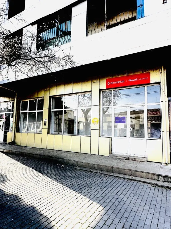 Kirayə verilir obyekt 120 m²