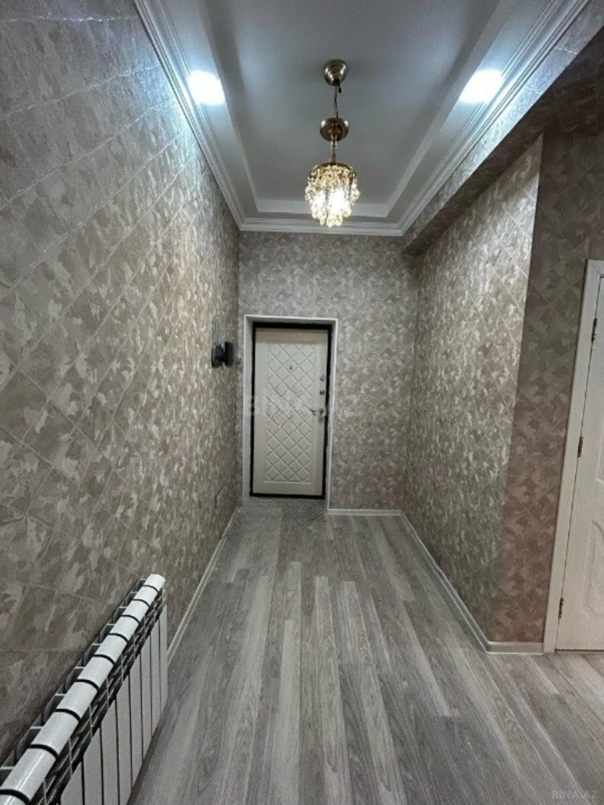 Kirayə verilir 2 otaqlı mənzil 80 m²
