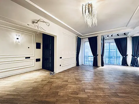 Satılır 7 otaqlı həyət evi 360 m² — Bakı, Həzi Aslanov qəs. 7 otaq 360.00 m²