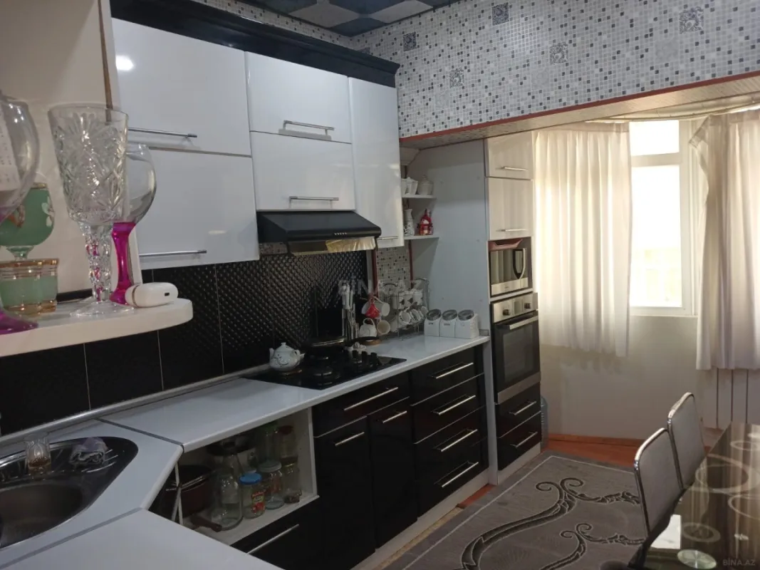 Kirayə verilir 3 otaqlı mənzil 80 m²