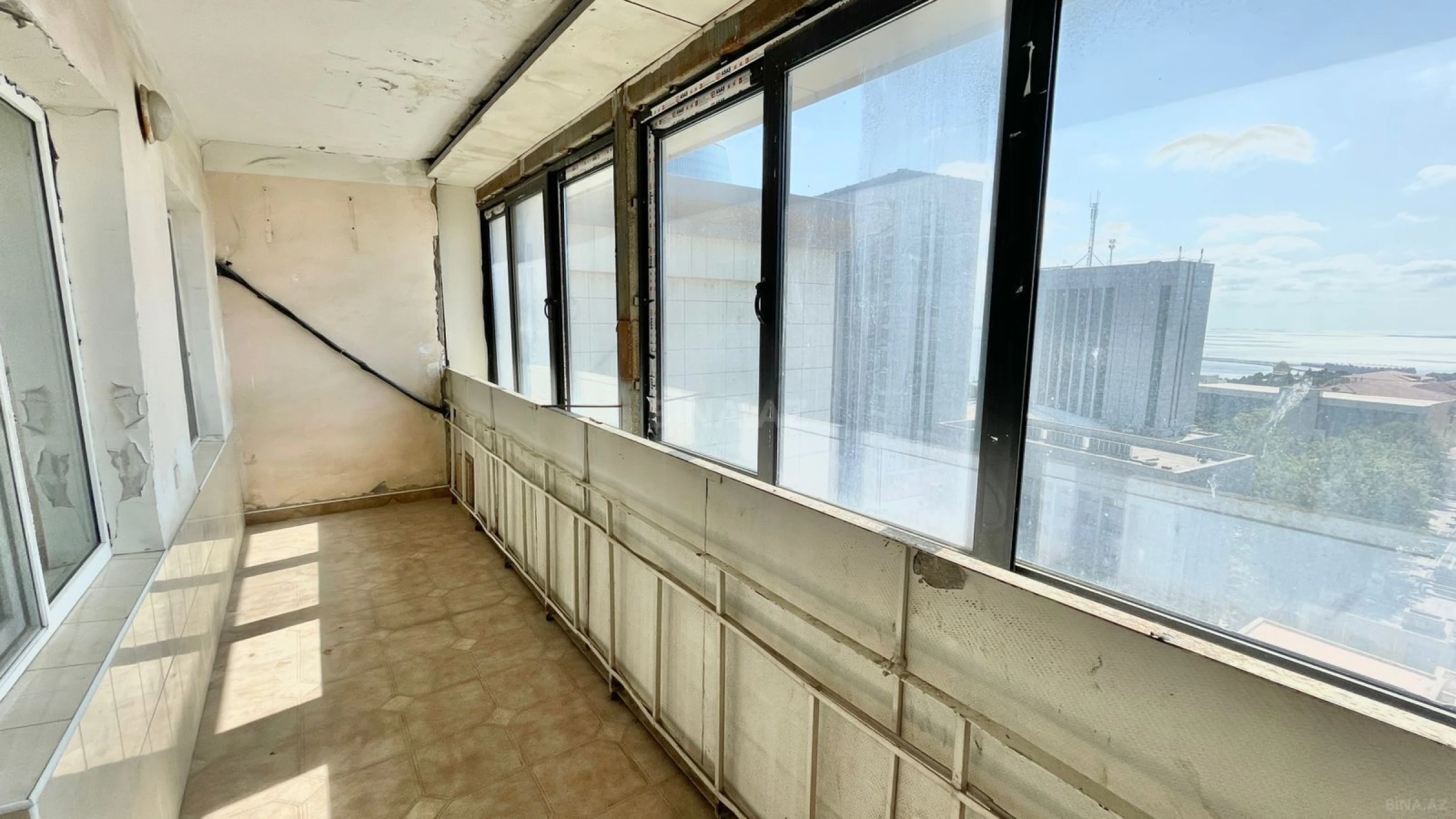 Kirayə verilir 2 otaqlı mənzil 60 m²