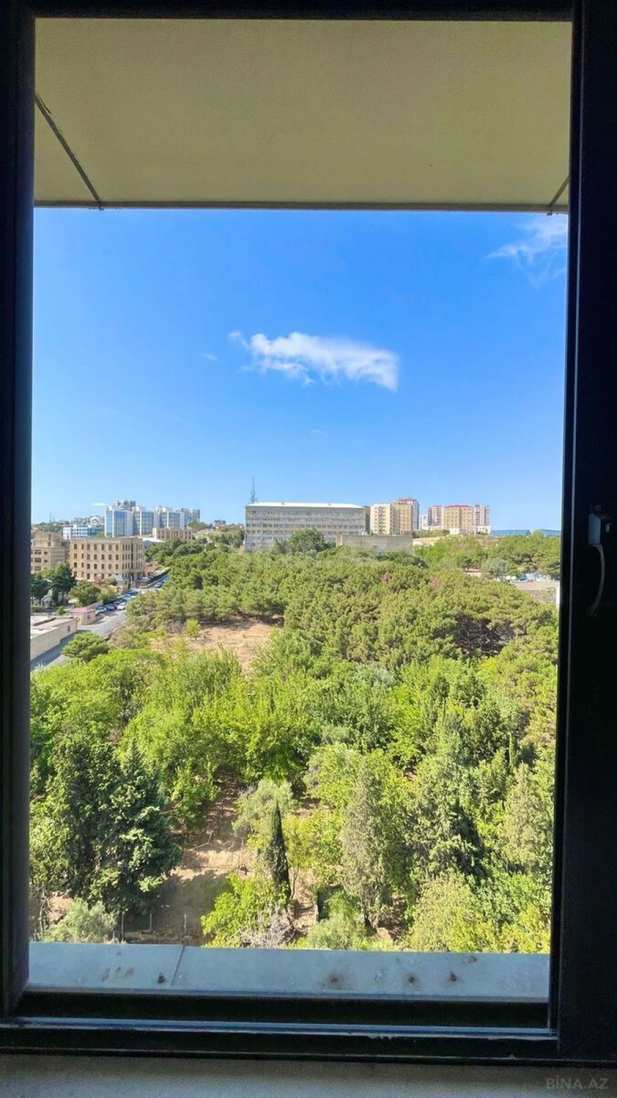 Kirayə verilir 2 otaqlı mənzil 60 m²