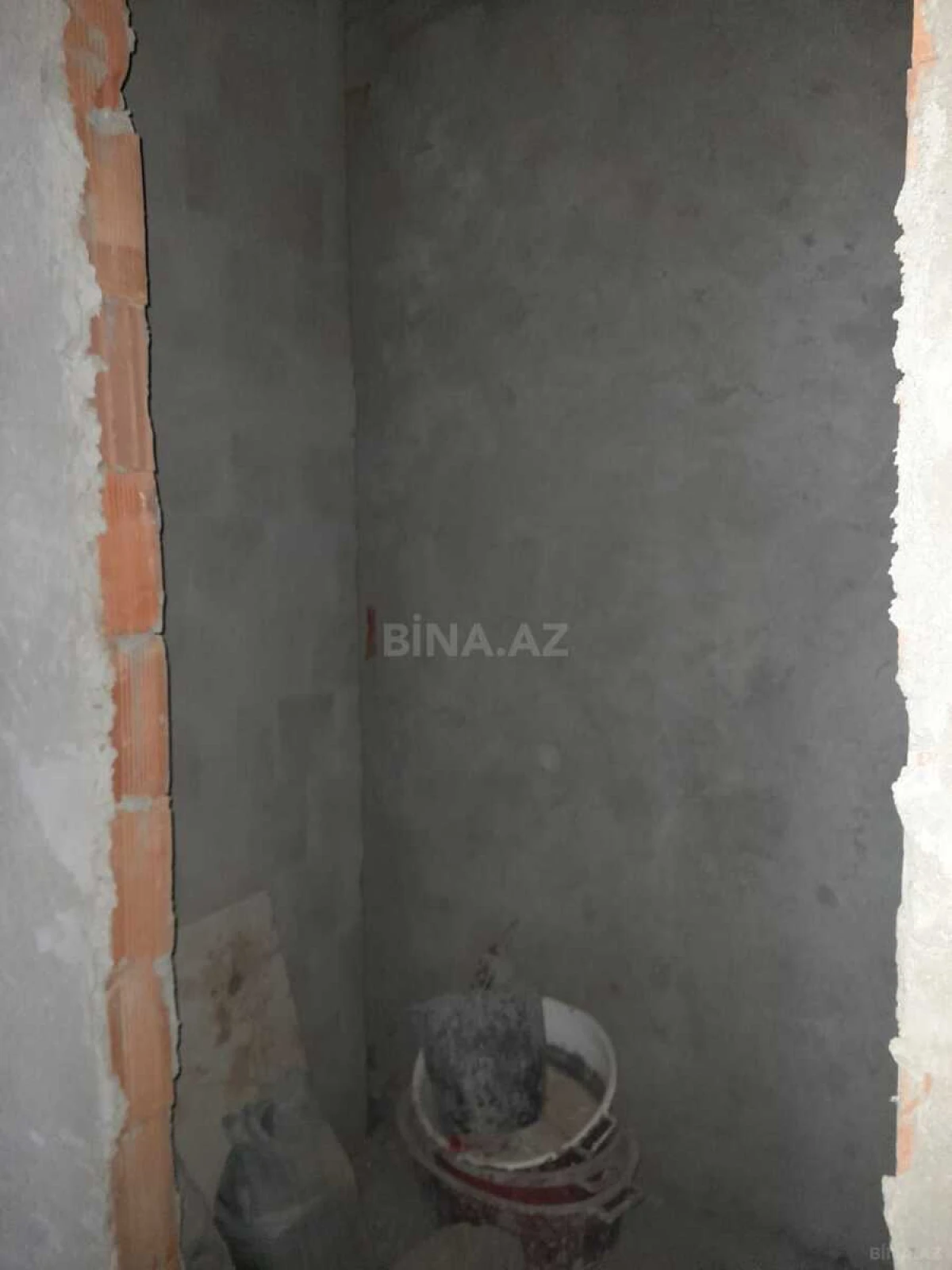 Satılır 2 otaqlı mənzil 69 m²