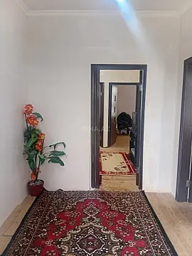 Satılır 4 otaqlı mənzil 110 m²