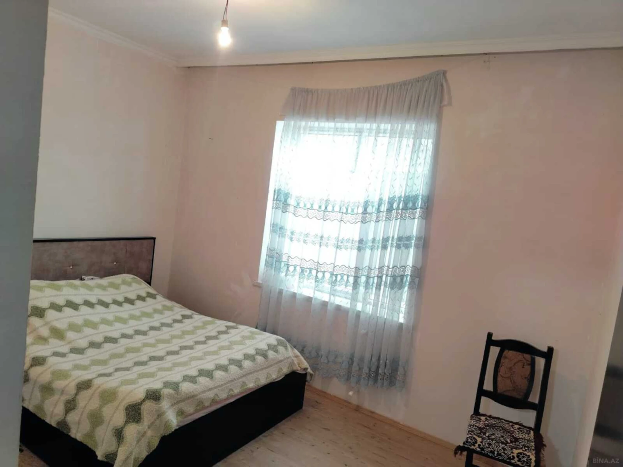 Satılır 4 otaqlı mənzil 110 m²