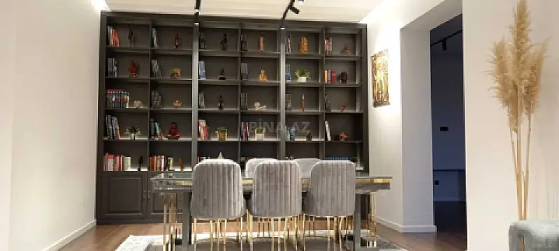 Kirayə verilir 4 otaqlı həyət evi 230 m²