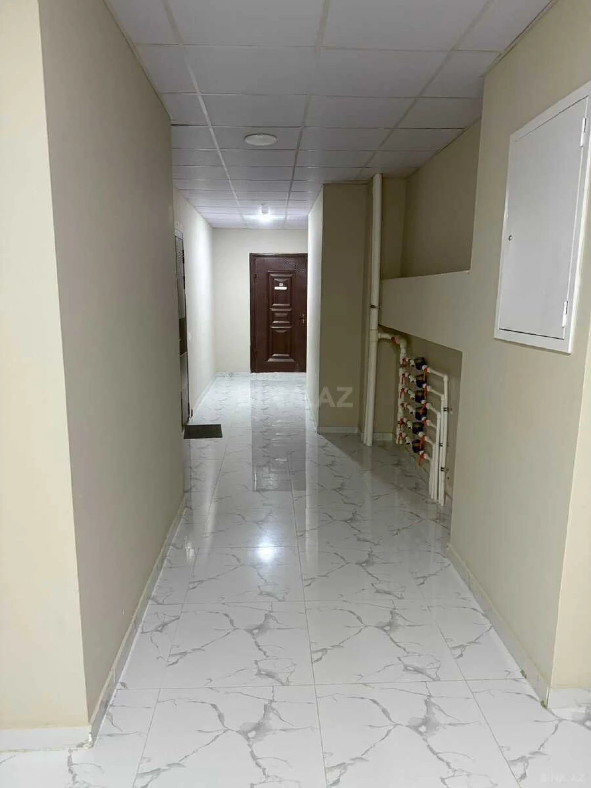 Satılır 3 otaqlı mənzil 118 m²