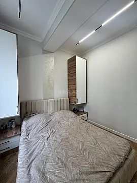 Satılır 2 otaqlı mənzil 57 m²