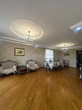 Kirayə verilir 5 otaqlı həyət evi 450 m²