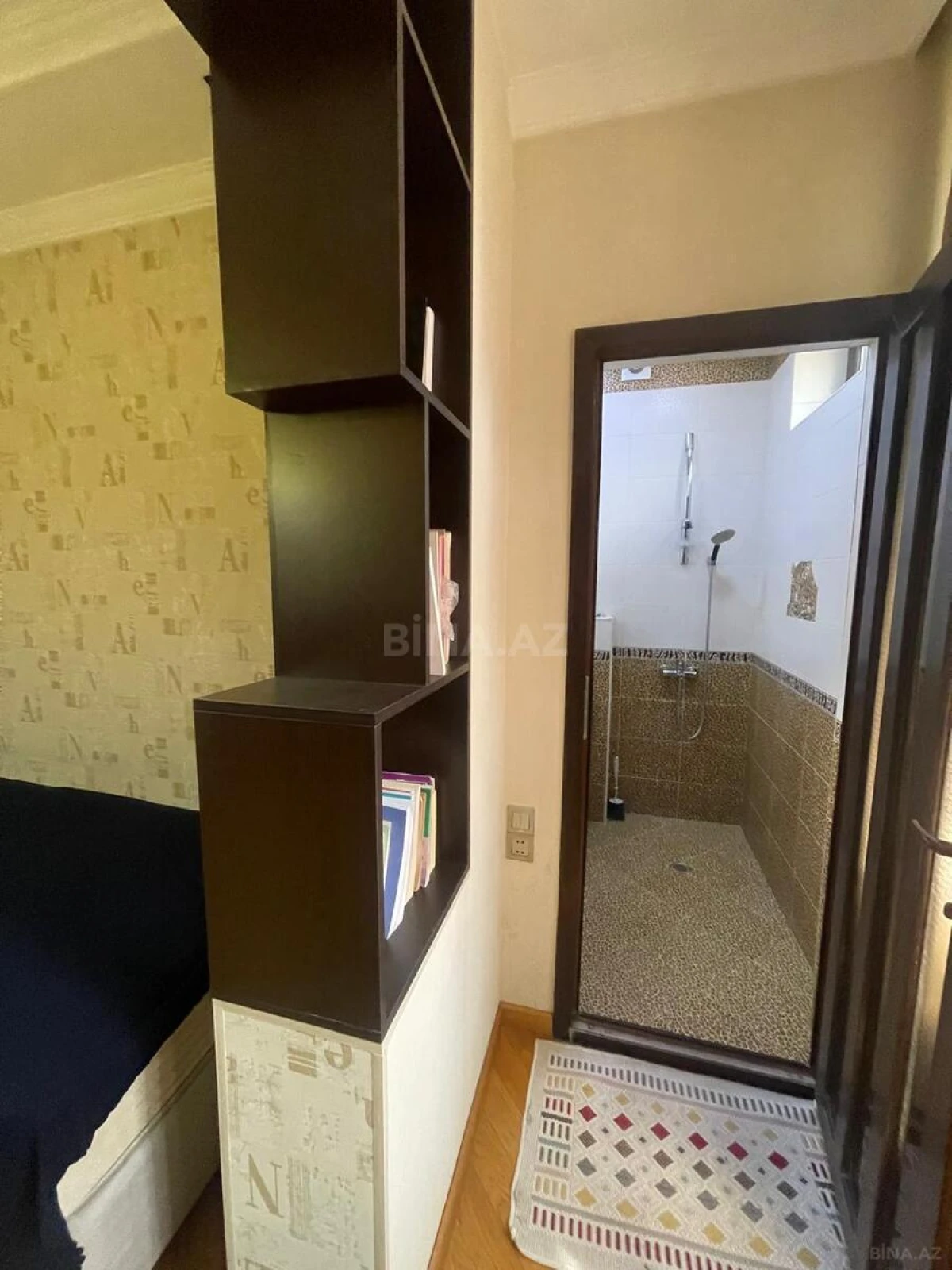 Kirayə verilir 5 otaqlı həyət evi 450 m²