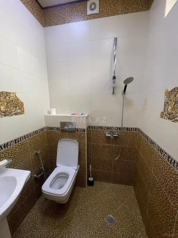 Kirayə verilir 5 otaqlı həyət evi 450 m²