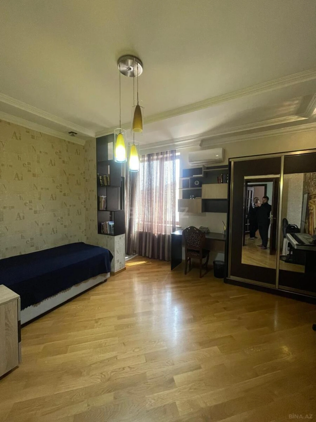 Kirayə verilir 5 otaqlı həyət evi 450 m²