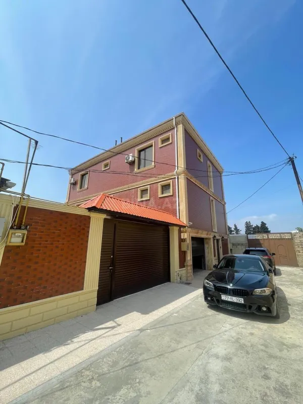 Kirayə verilir 5 otaqlı həyət evi 450 m²