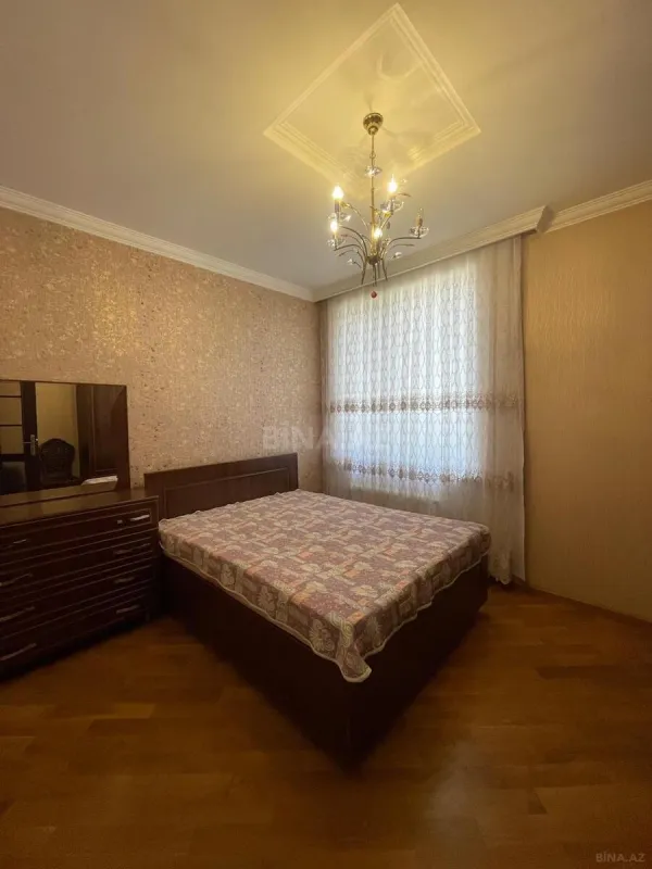 Kirayə verilir 5 otaqlı həyət evi 450 m²