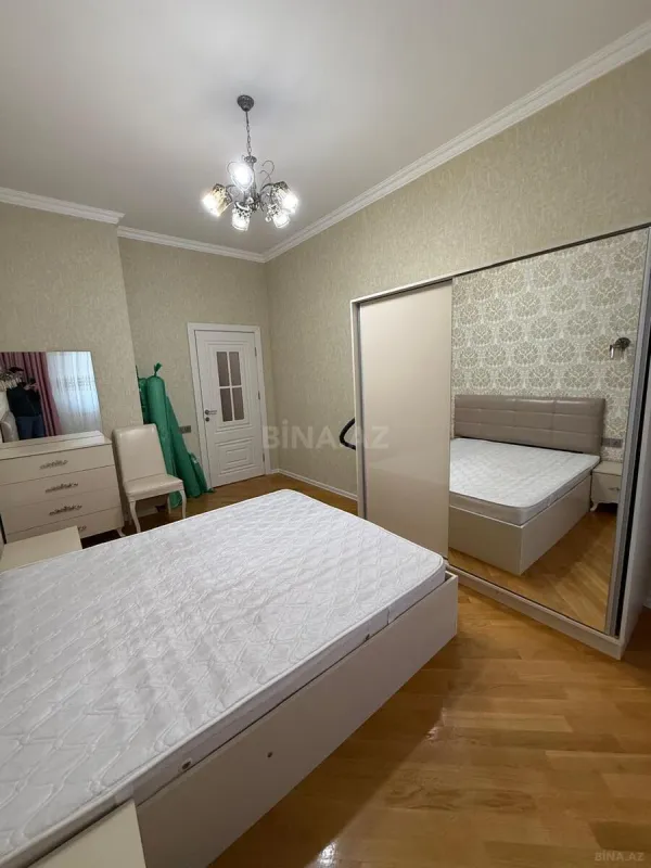 Satılır 1 otaqlı mənzil 58 m²