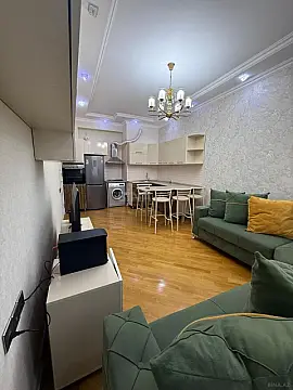 Satılır 1 otaqlı mənzil 58 m²